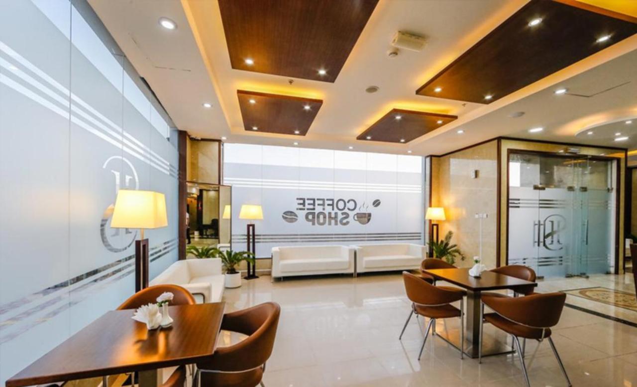 Sh Hotel Ras al-Khaimah Bagian luar foto