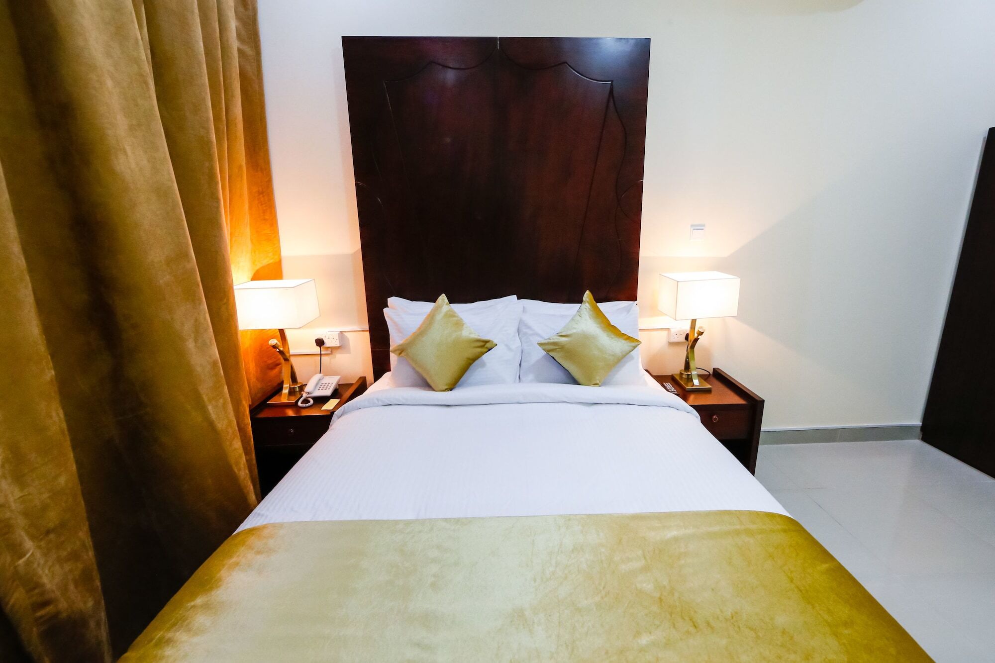Sh Hotel Ras al-Khaimah Bagian luar foto